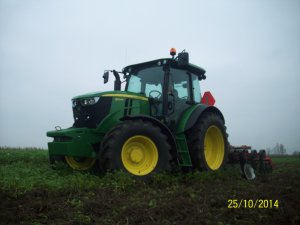 John Deere 6100 MC