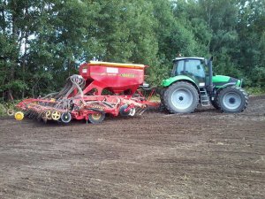 Deutz Fahr Agrotron i Vaderstad Spirit 400 S Next