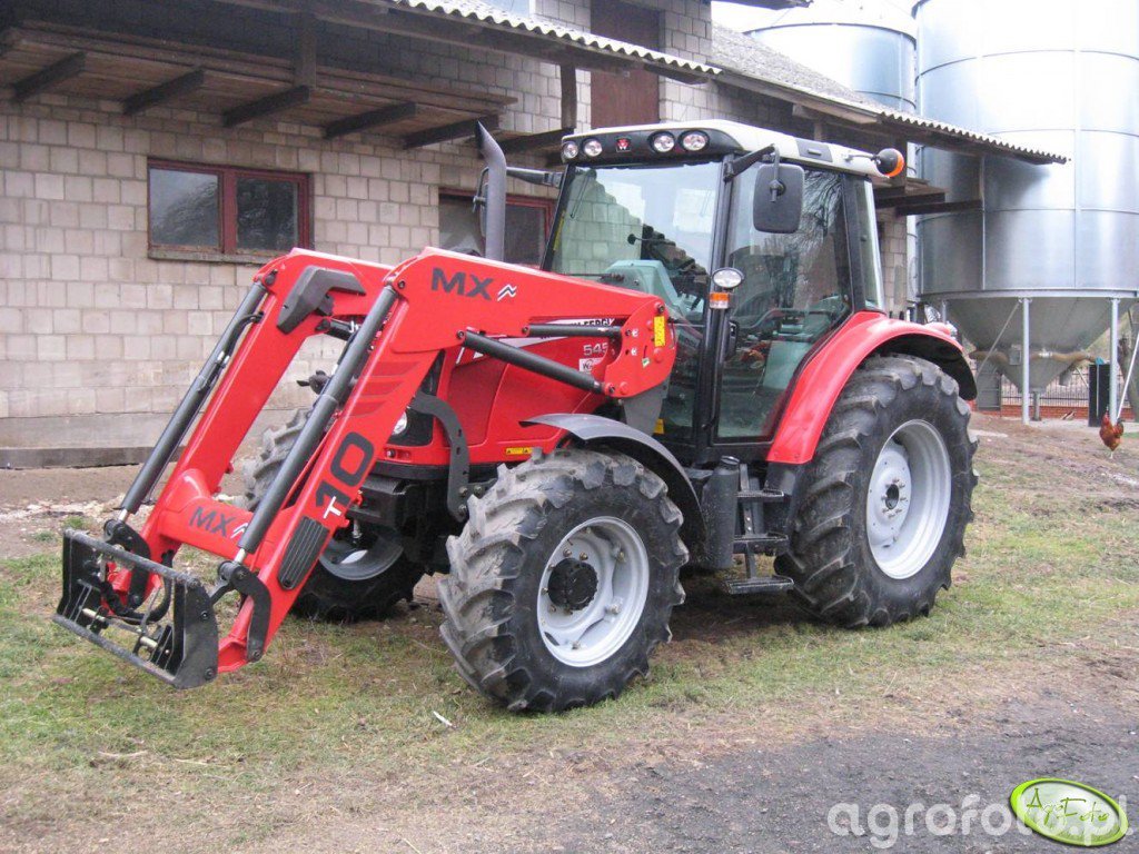 zdj-cie-traktor-mf-5455-mx-t10-id-329849-galeria-rolnicza-agrofoto