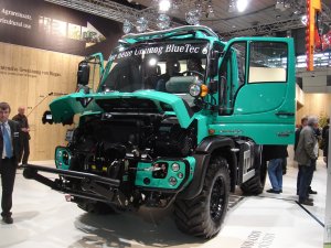 Mercedes Unimog