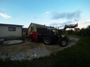 DF Agrofarm 410 & MF Z562R