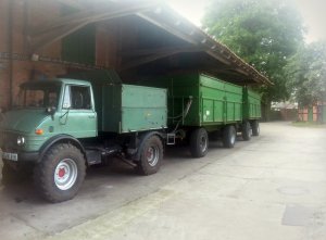 2x KRONE 14t & Mercedes Unimog