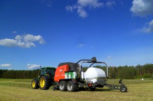 John Deere 6330 + Kuhn VBP2160