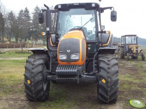 Valtra N92