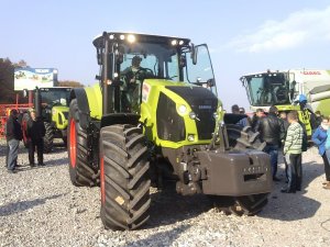 Claas AXION 850