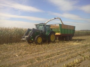 John Deere 6620 + T-088