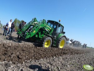 John Deere 6330 & Kuhn