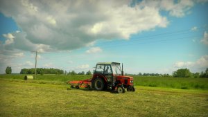 Zetor 5211 + Kverneland Taarup 9043