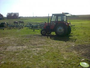 Massey Ferguson 255