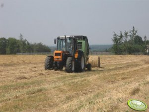 Renault 155.54 + John Deere 550