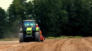 Claas Ares 696 RZ & Maschio-Gaspardo Aliante Plus Drago DC