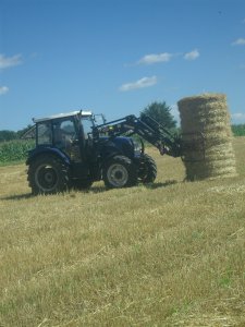 Farmtrac 675DT i belki