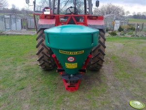 Rozsiewacz lej Pronar