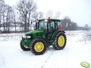 John Deere 5100R