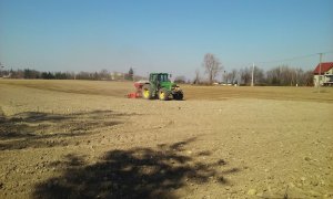 John deere 6800 + kverneland accord