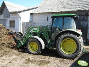 John Deere 5080M
