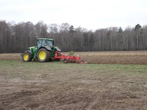 John Deere 6630 + UG Tur