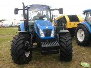 New Holland t5 115 