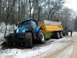 New Holland T6080 & JOSKIN