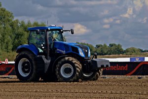 New Holland T8.390