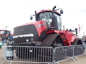 Case Quadtrac 500