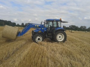 New Holland TD5010