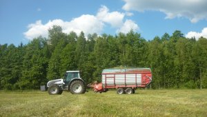 Valtra T132 versu & Mengele Garant