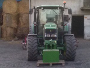 John Deere 6330