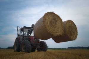 Zetor 7745 & TUR 4