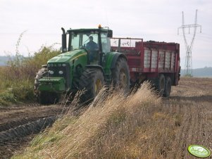 John Deere 8430