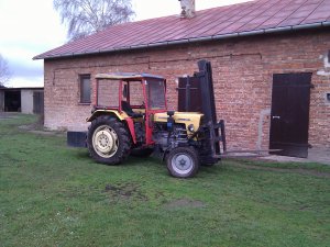 Ursus C-330 z masztem