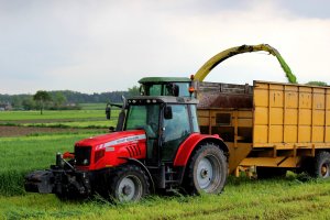 Massey Ferguson 5465