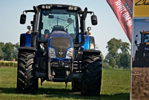 Valtra T163