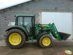 John Deere 6230