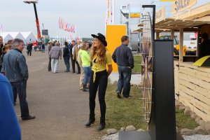 Stoisko JCB na Agroshow 2013
