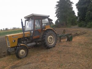 Ursus C-360 3P + pług