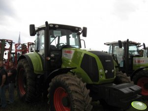 Claas Axion