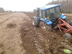 New Holland TL 100