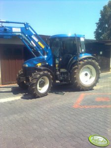 New Holland TD5050