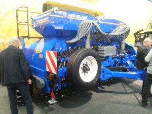 NEW HOLLAND AGRICULTURE