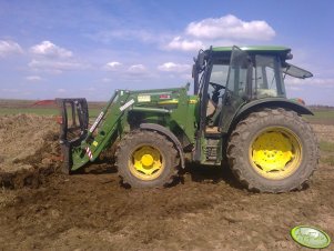 John Deere 5080M