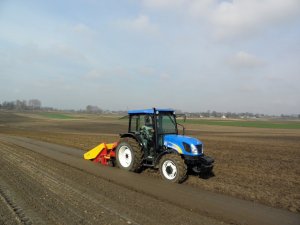 New Holland T4020 + Weremczuk Aur 2