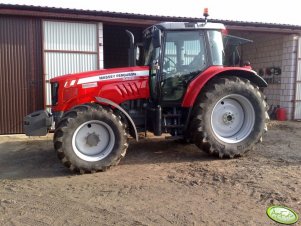 Massey Ferguson 5465