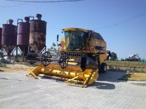 New Holland TC 5070 RS