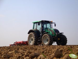 Valtra N111 i agregat uprawowy UG