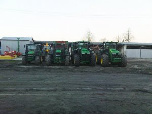 John Deere-y