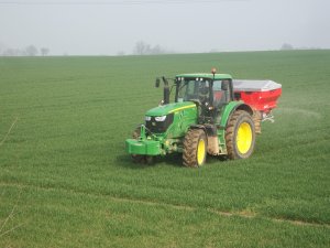 John Deere 6150M