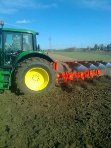 Kuhn Multimaster 112 + John Deere 6150M