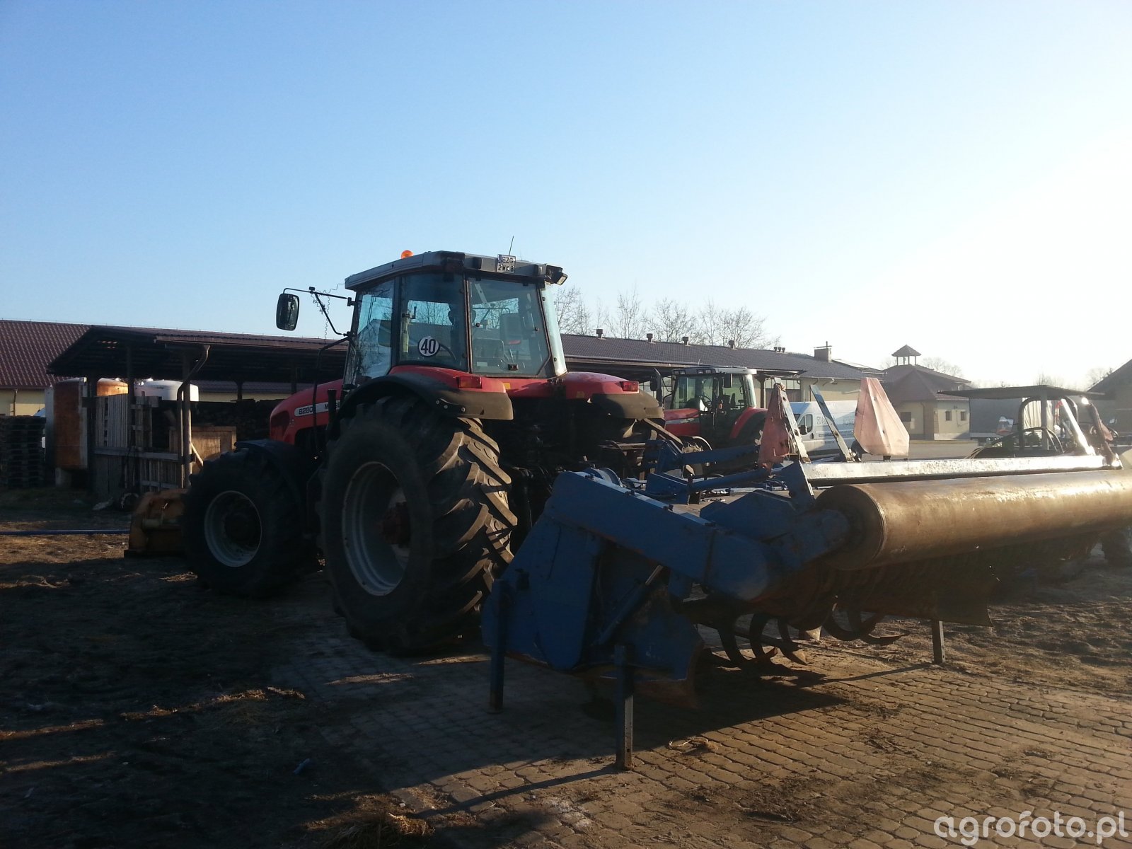 Zdjęcie traktor Massey Ferguson 8280 #490959 - Galeria rolnicza agrofoto