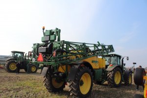 Opryskiwacz John Deere 740 i